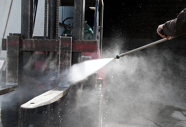Best Playground Equipment Cleaning  in Valhalla, NY